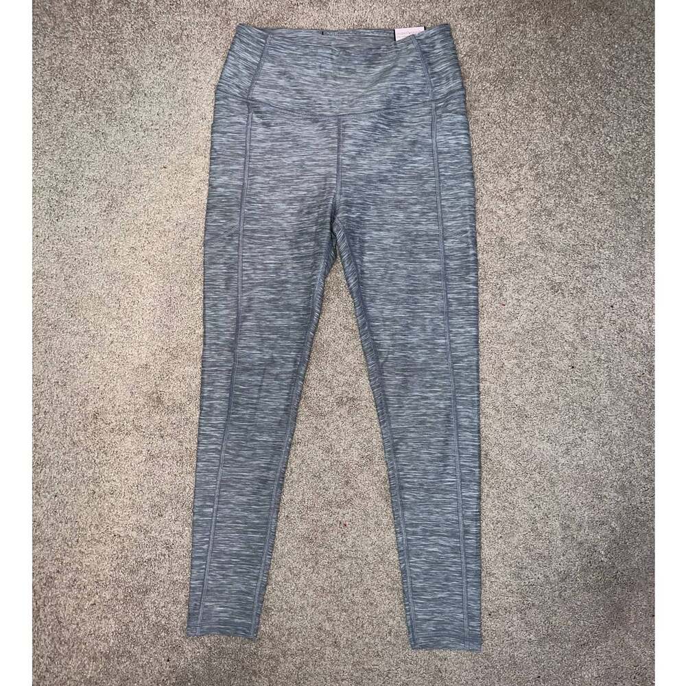 New Victoria's Secret High Rise Studio 7/8 Legging size 6